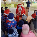 Mikulás class=